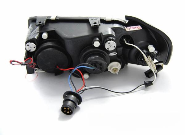 CCFL Angel Eyes Scheinwerfer für Audi A3 (8L) 96-00 schwarz